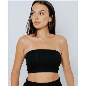NWOT Klassy Network - Ribbed Tube Top Brami Crop (size M)